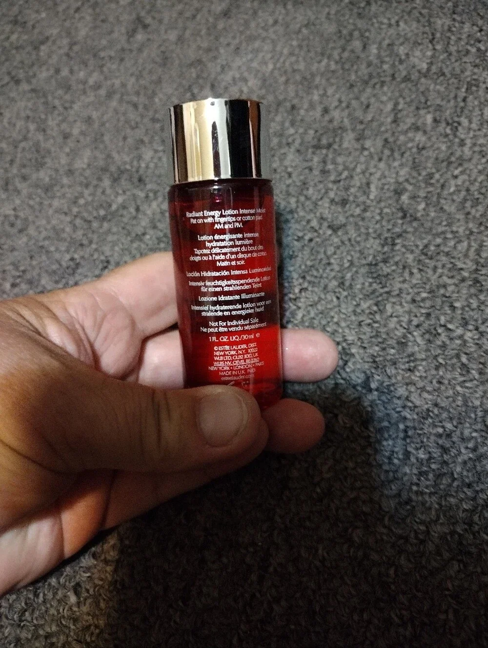 Estee Lauder Nutritious Super-Pomegranate Radiant Energy Lotion 1 FL OZ - Picture 2 of 3